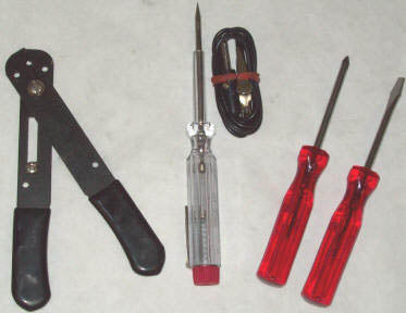 TESTER 12V DC WITH WIRE STRIPPER 10-24AWG & SCREW DRIVERS 4PC/SET