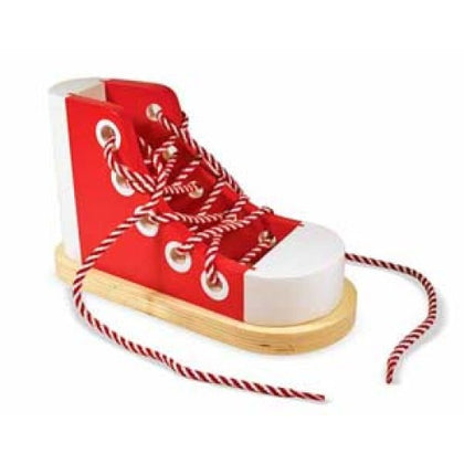 LACING SHOE WOODEN