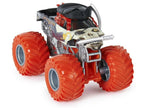 MONSTER JAM TRUCKS 1:64 SCALE {{EL TORO LOCO VS PIRATE'S CUR