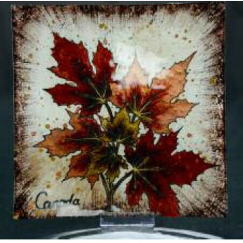 CANADA SOUVENIR SERVING TRAY MAPLE LEAF GLASS 9.5X9.5IN
