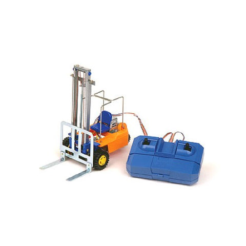 REMOTE CONTROLLED FORKLIFT WITH WIRE