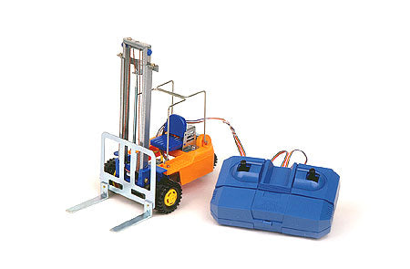 REMOTE CONTROLLED FORKLIFT WITH {{WIRE