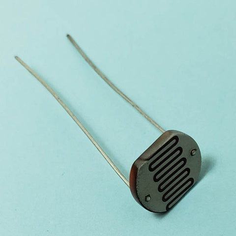 LDR PHOTO CELL R(L)<300R R(D)>10M 7MM CDS