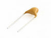 CAP MONO RDL 220PF 200V 1% 5LS {{