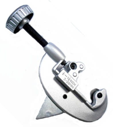 PIPE CUTTER 1/8 - 1 1/8 INCH